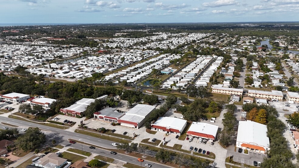 More Photos Of 1214 E Venice Ave, Venice Unknown For Lease