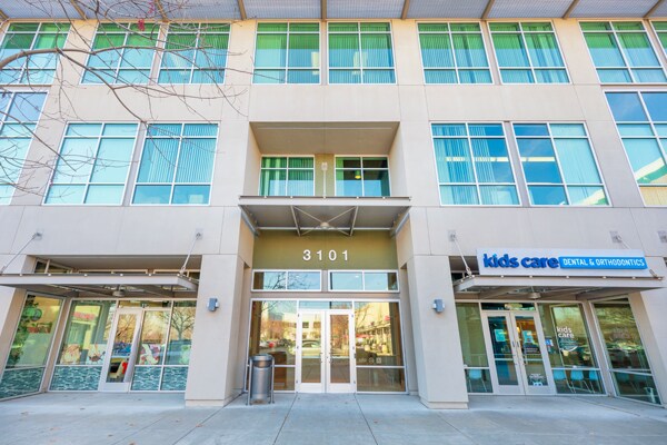 More Photos Of 3101 Zinfandel Dr, Rancho Cordova Office For Lease