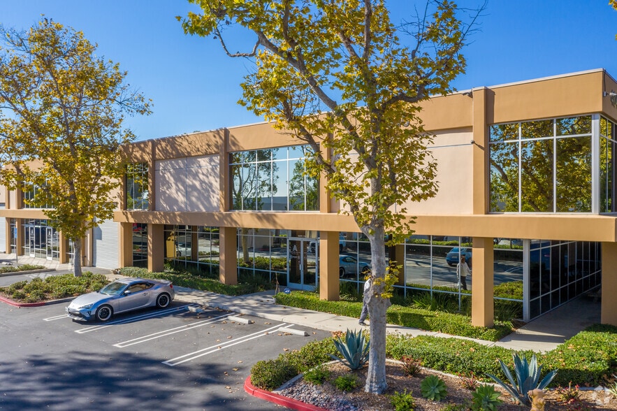 More Photos Of 4040 Calle Platino, Oceanside Manufacturing For Lease