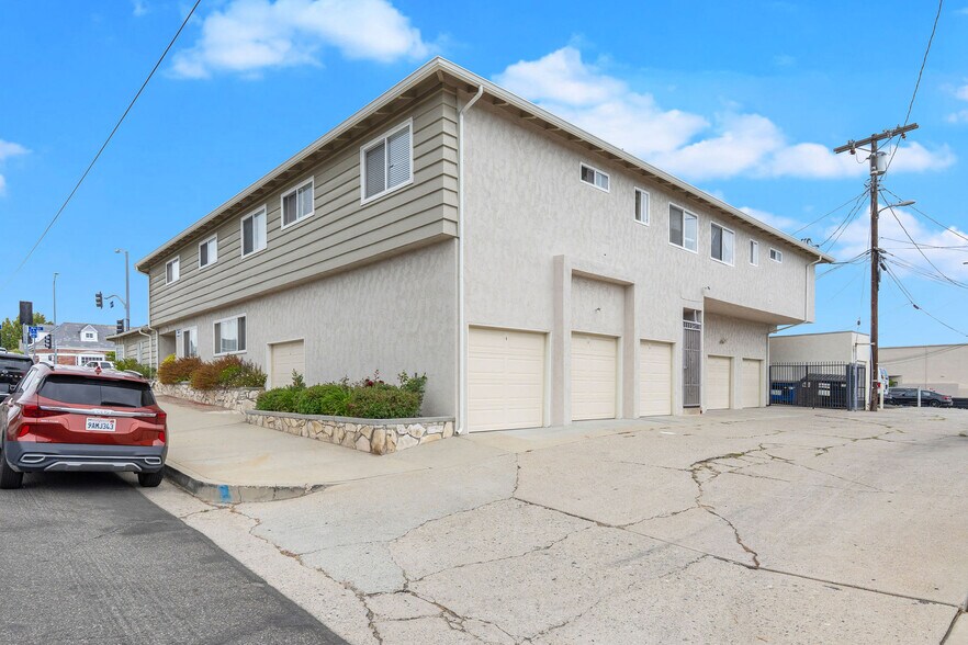 More Photos Of 918 S Cabrillo Ave, San Pedro Apartments For Sale