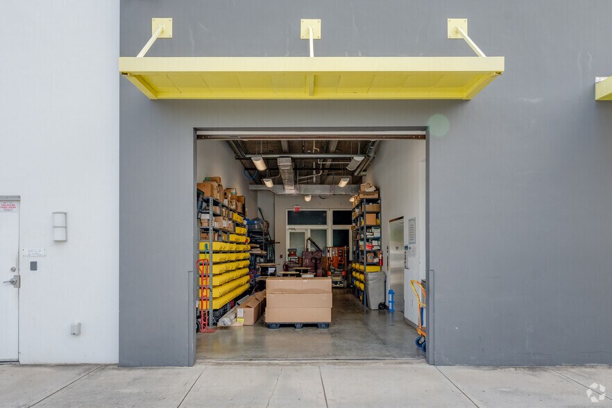 More Photos Of 2200 SW 67th Ave, Miami Office For Sale