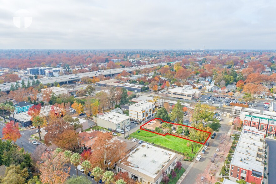 More Photos Of 2016 U St, Sacramento Apartments For Sale