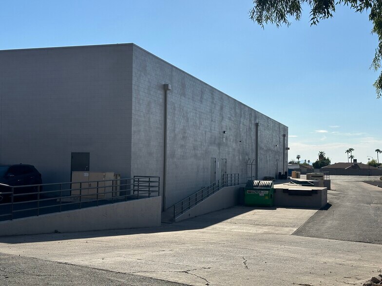 More Photos Of 3520 W Bell Rd, Glendale Storefront For Sale