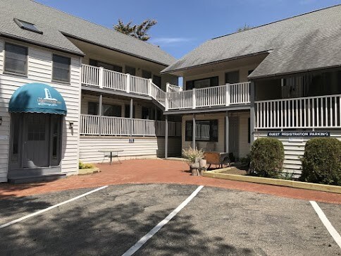 More Photos Of 20 Nubble Rd, York Beach Hotel For Sale