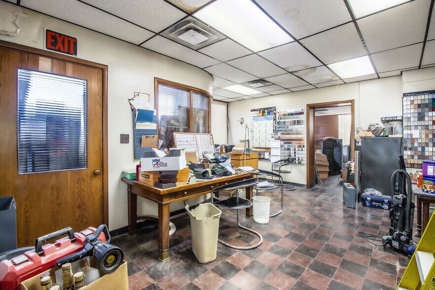 5221 Trumbull St, Detroit, MI 48208 Warehouse For Sale