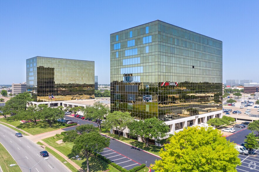 More Photos Of 1341 W Mockingbird Ln, Dallas Office For Lease