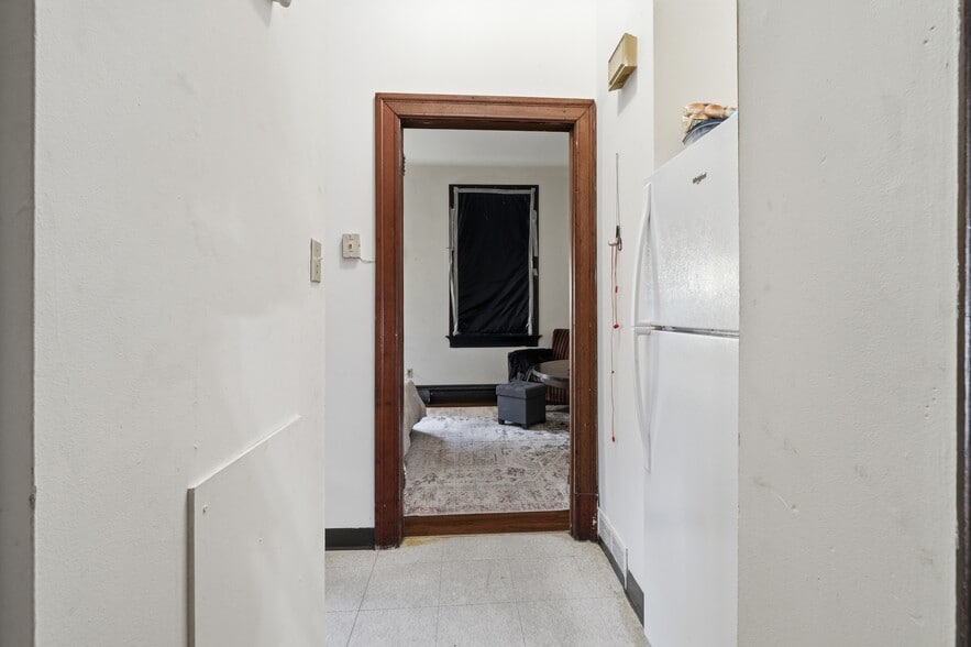 More Photos Of 215 S Braddock Ave, Pittsburgh Apartments For Sale