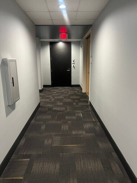 More Photos Of 1208 E Kennedy Blvd, Tampa Apartments For Sale