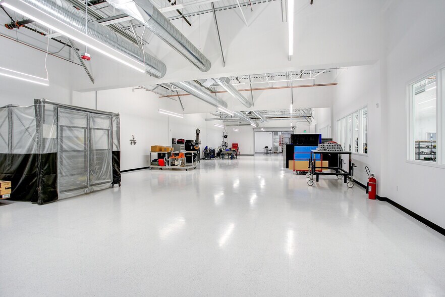 More Photos Of 3151 Zanker Rd, San Jose Research And Development For Lease