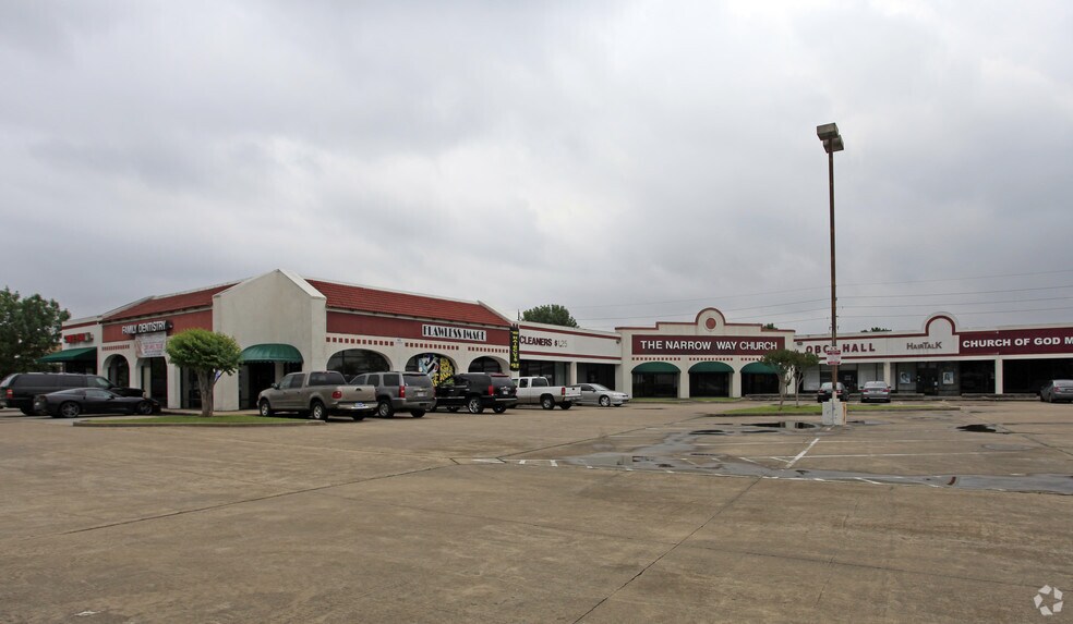 More Photos Of 14829 Bellaire Blvd, Houston Storefront Retail Office For Lease