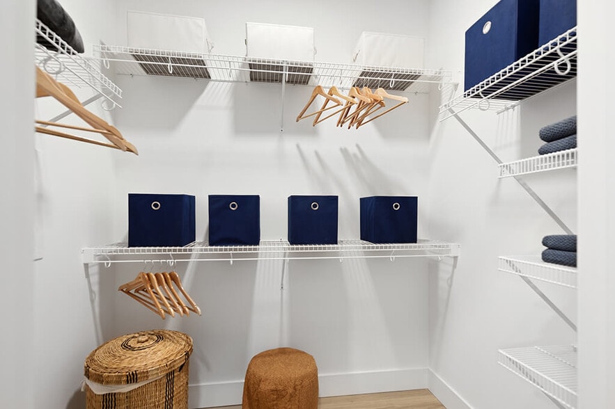 More Photos Of 12430 NE 120th St, Kirkland Apartments For Lease