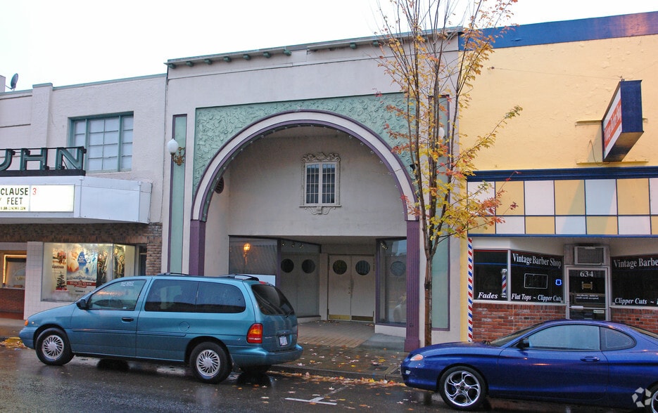 More Photos Of 644 Main St, Lebanon Storefront Retail Office For Sale