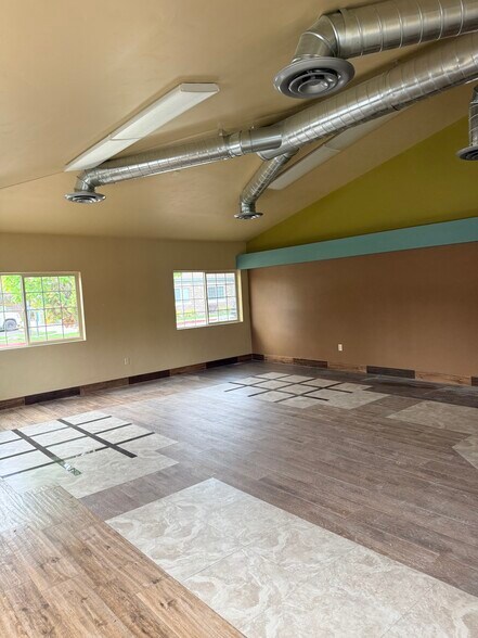 More Photos Of 970 Roberta Ln, Sparks Office For Lease