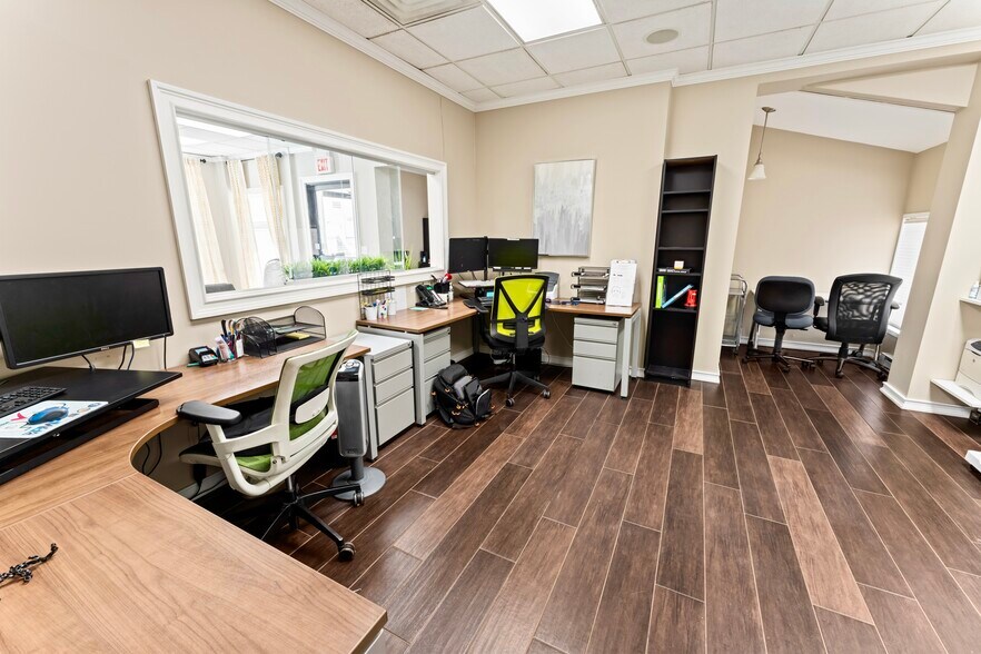 More Photos Of 225 Millburn Ave, Millburn Medical For Lease