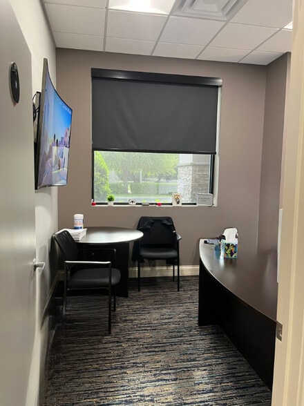 More Photos Of 330 E Crown Point Rd, Winter Garden Office For Sale