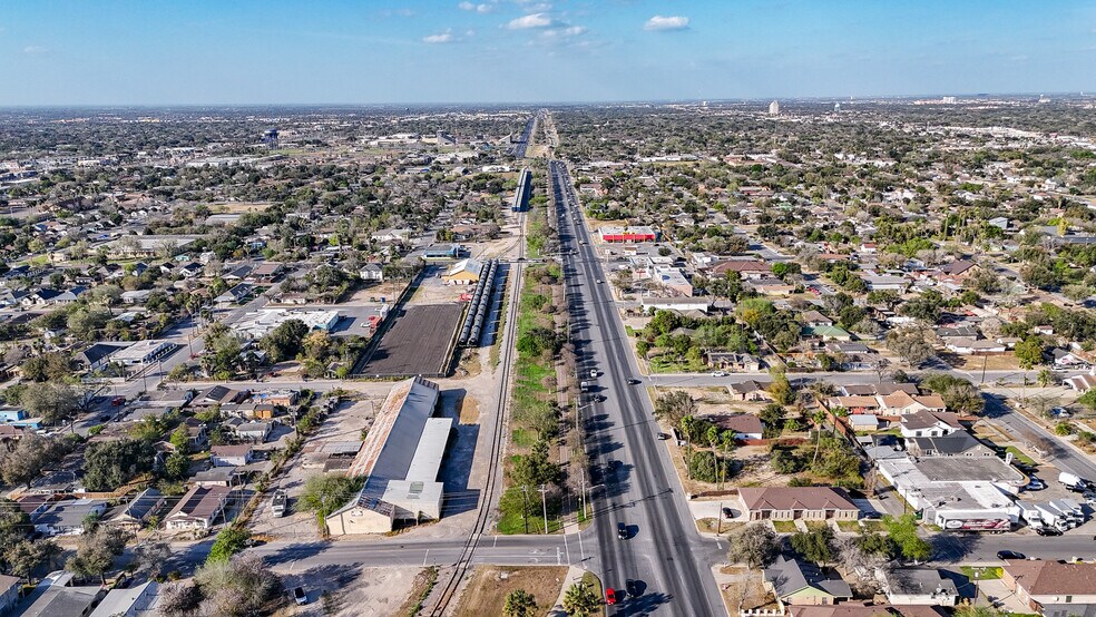 More Photos Of 1901 Fir Ave, McAllen Industrial For Sale