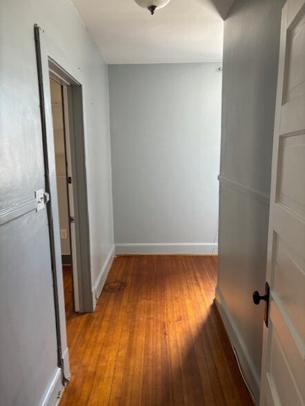 More Photos Of 4806 Rhode Island Ave, Hyattsville Storefront Retail Office For Lease