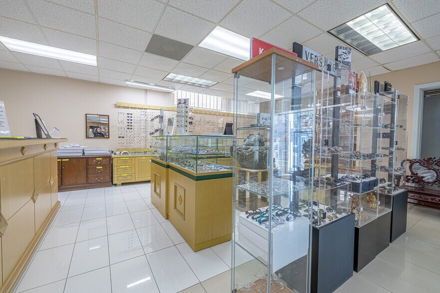 Primary Photo Of 3221 Fannin St, Houston Medical For Lease