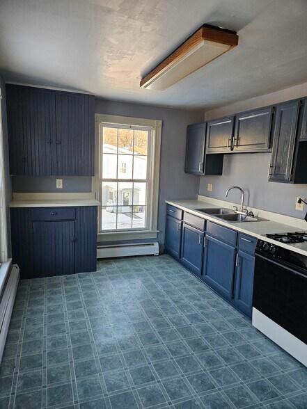 More Photos Of 464 Main St, New Milford Storefront Retail Office For Sale