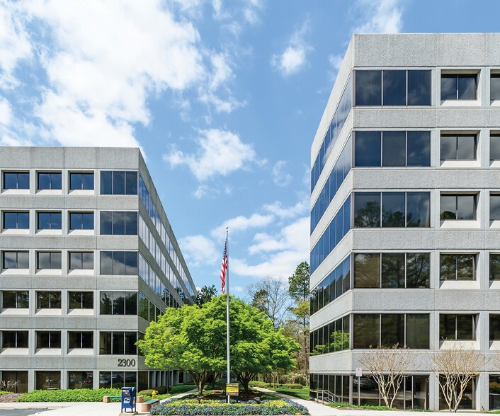 More Photos Of 2302 Parklake Dr, Atlanta Office For Lease