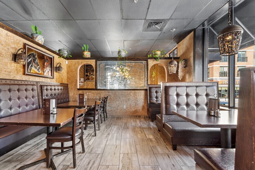 More Photos Of 172 Hanover St, Portsmouth Restaurant For Sale