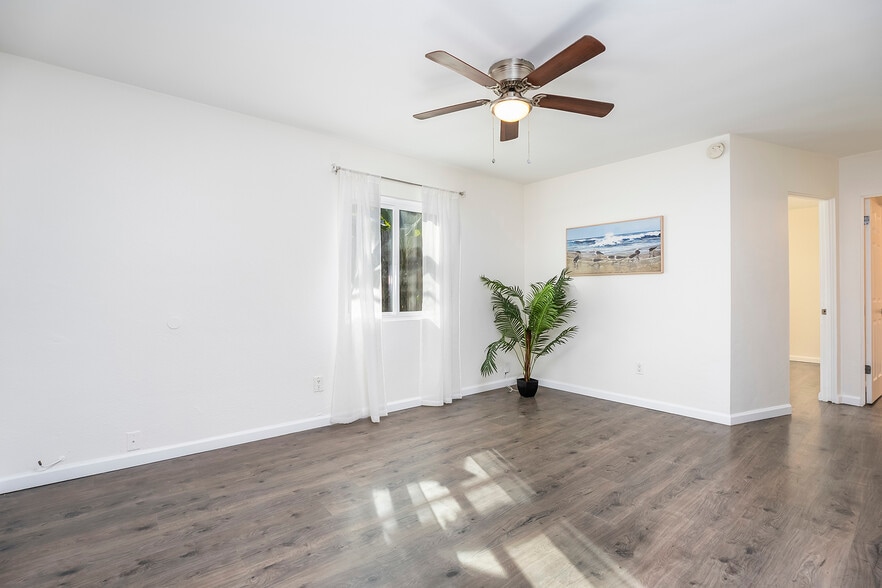 More Photos Of 4225-4227 Whittier St, San Diego Apartments For Sale