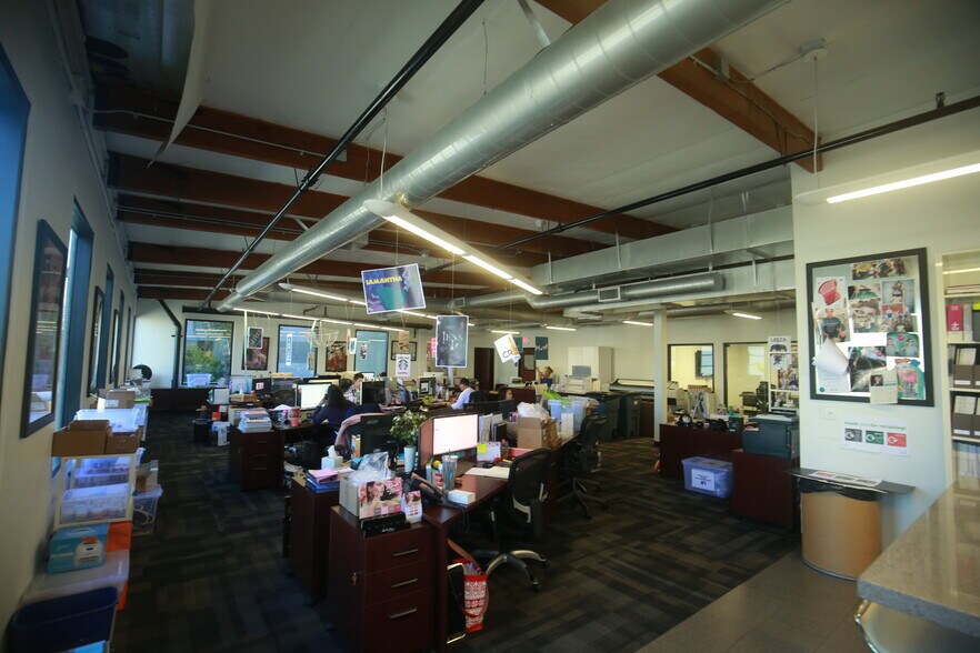 More Photos Of 1530 Moonstone St, Brea Warehouse For Lease