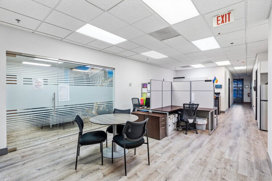 More Photos Of 3087 E Warm Springs Rd, Las Vegas Office For Sale