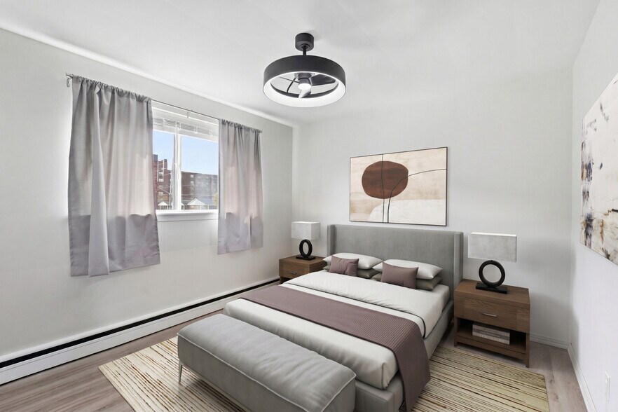 More Photos Of 1254 Fennell Ave E, Hamilton Apartments For Sale