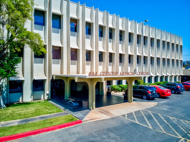 More Photos Of 444 W Osborn Rd, Phoenix Office For Sale