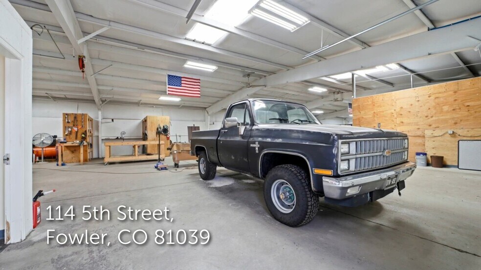 Primary Photo Of 114 5th St, Fowler Industrial For Lease
