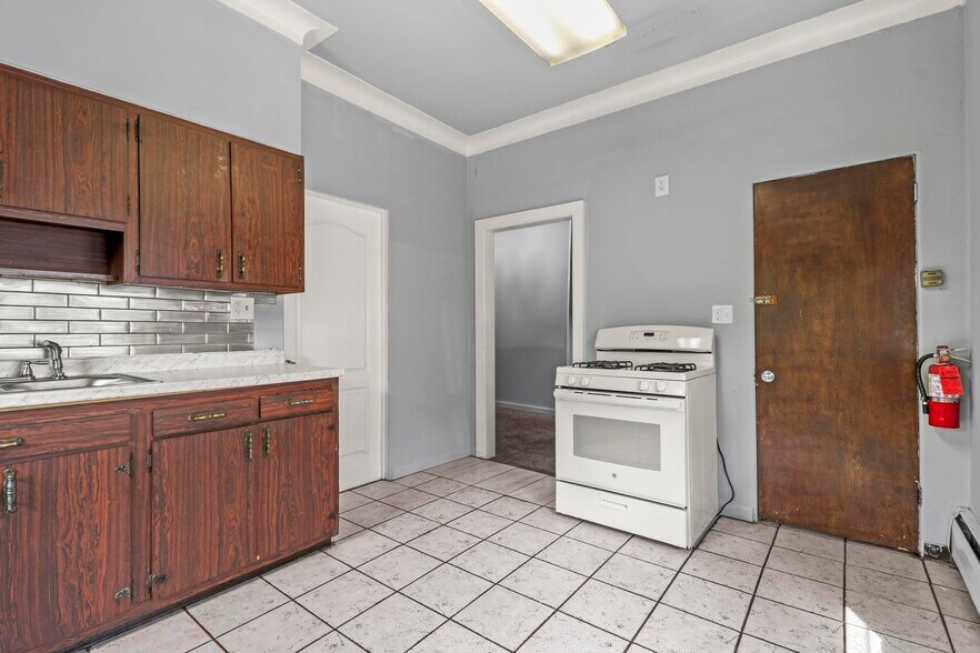 More Photos Of 316-322 Taylor Ave, Scranton Apartments For Sale