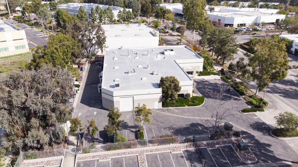 More Photos Of 4128 Avenida De La Plata, Oceanside Manufacturing For Lease