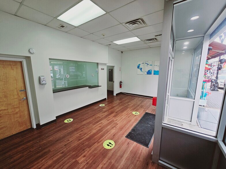 More Photos Of 3801-3807 Bergenline Ave, Union City Storefront Retail Office For Lease