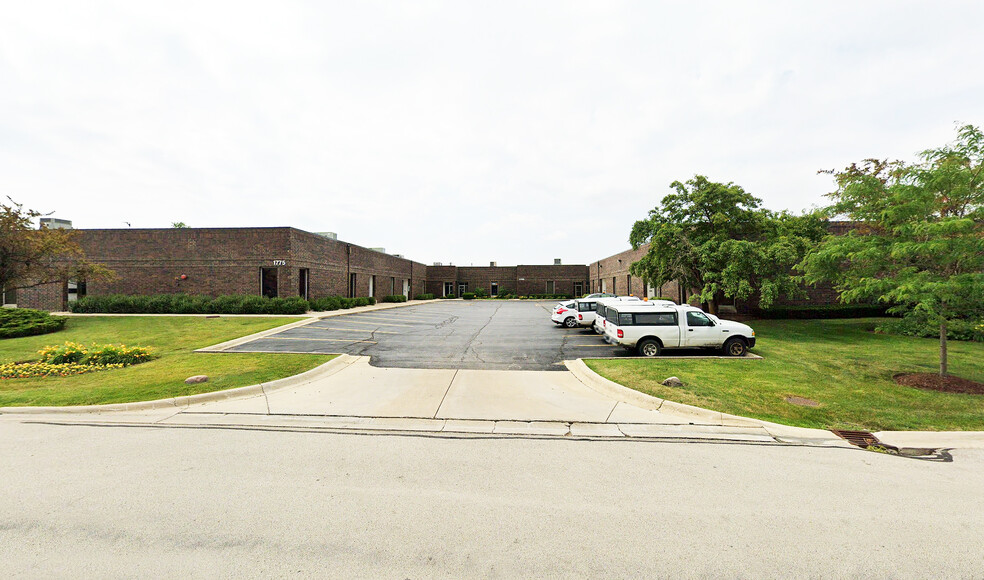 Primary Photo Of 1765-1795 Cortland Ct, Addison Flex For Lease