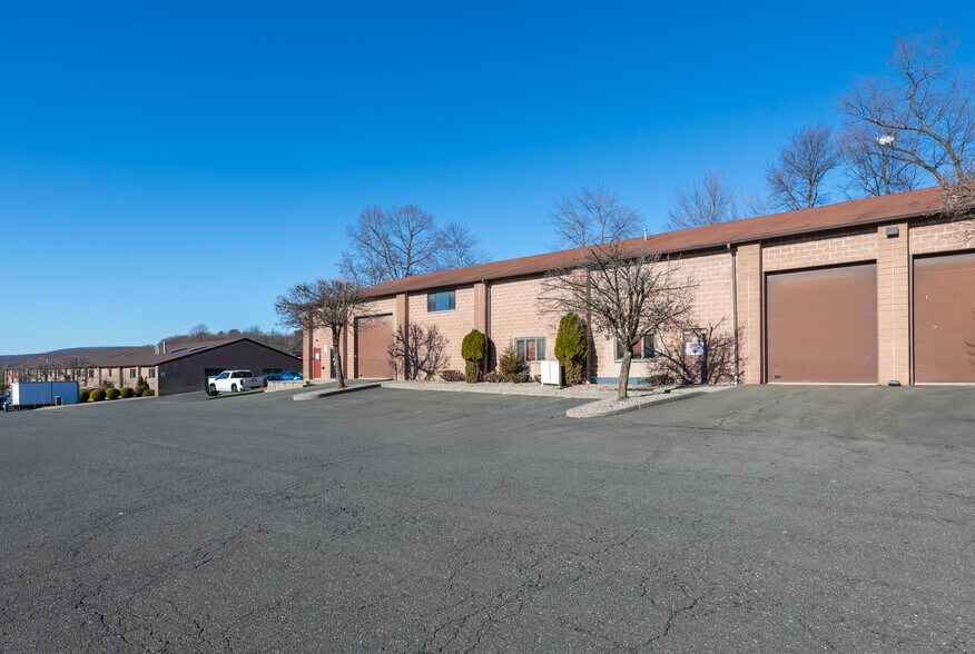 More Photos Of 351 Spook Rock Rd, Suffern Warehouse For Sale