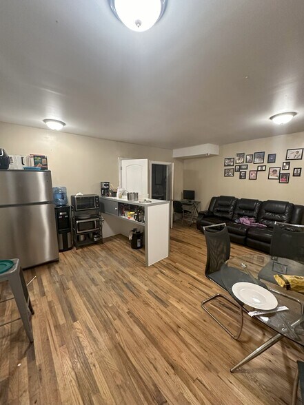 More Photos Of 9110 Avenue L, Brooklyn Storefront For Sale