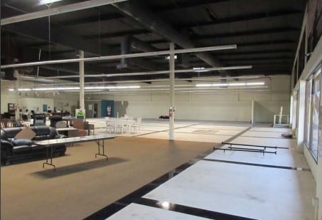 More Photos Of 17512 Studebaker Rd, Cerritos Showroom For Lease