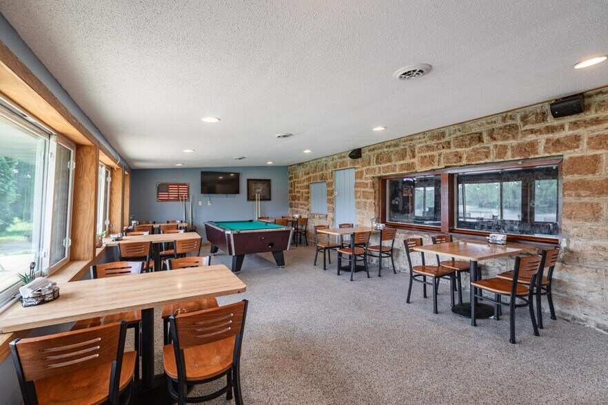 More Photos Of N18078 County Road T, Galesville General Retail For Sale