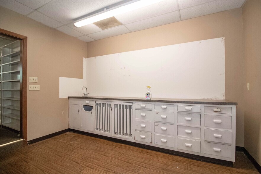 More Photos Of , Rockwell Medical For Lease
