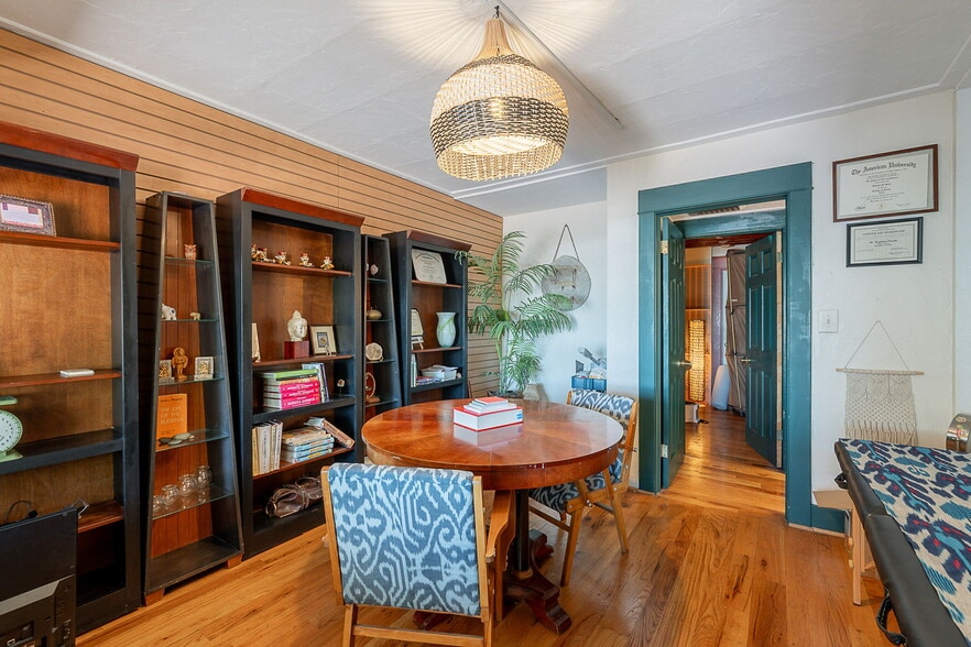 More Photos Of 7140 E 1st Ave, Scottsdale Storefront For Sale