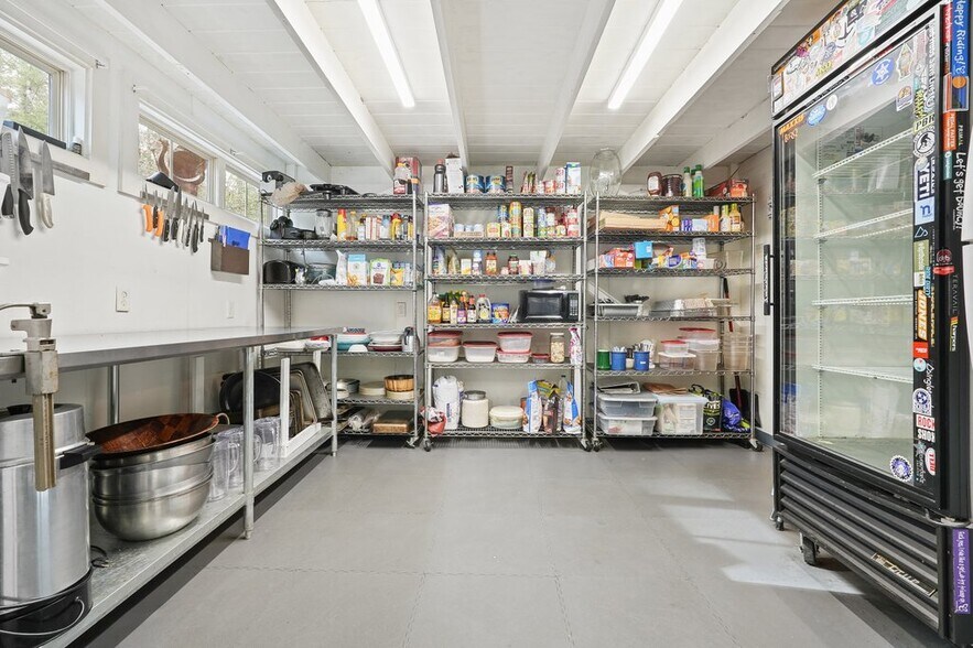 More Photos Of 400 Mulberry Gap Rd, Ellijay Hospitality For Sale