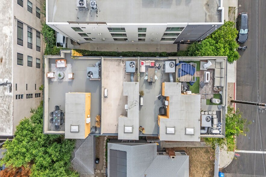 More Photos Of 11254 Mississippi Ave, Los Angeles Multifamily For Sale