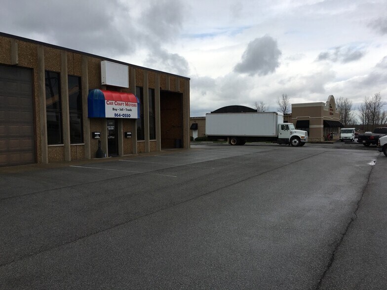 Primary Photo Of 8602 Mississippi St, Merrillville Industrial For Lease