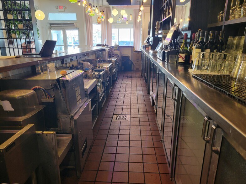 More Photos Of 522 Cookman Ave, Asbury Park Restaurant For Sale