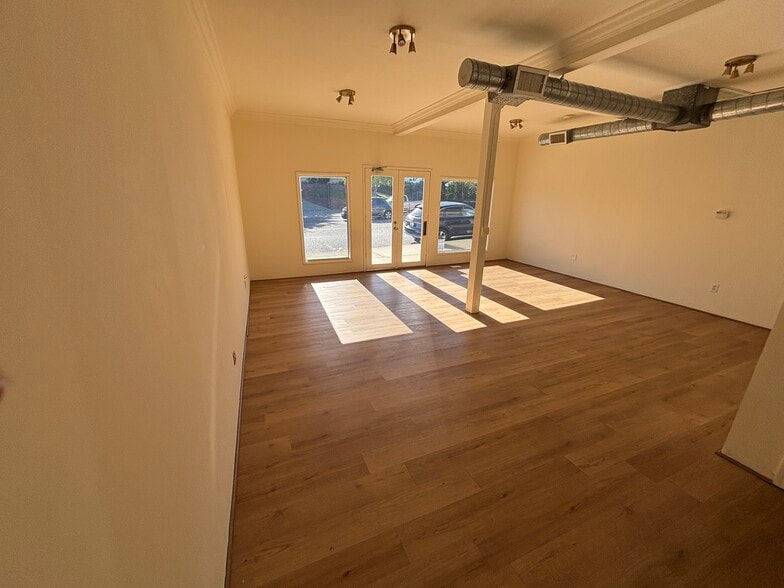 More Photos Of 1844 N Allen Ave, Pasadena Storefront Retail Office For Lease