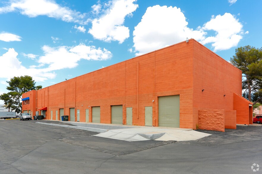 More Photos Of 4545 W Hacienda Ave, Las Vegas Light Distribution For Lease