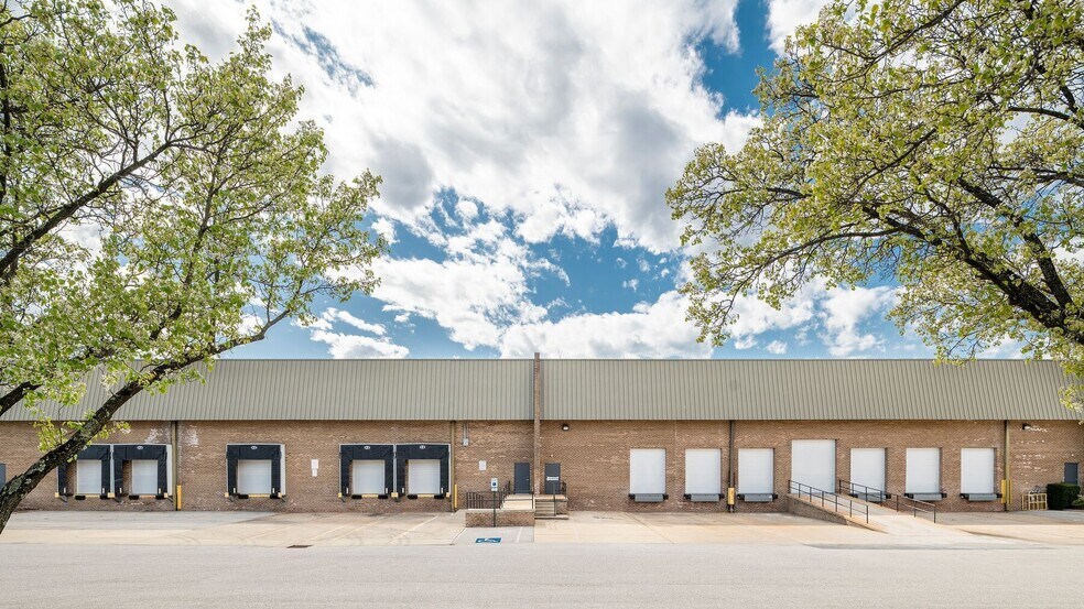 More Photos Of 8679 Greenwood Pl, Savage Unknown For Lease