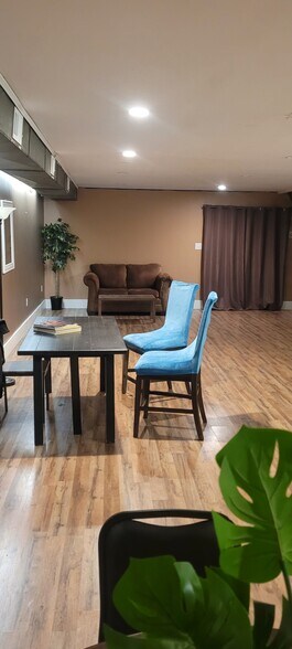 More Photos Of 14 E Patrick St, Frederick Storefront Retail Office For Sale