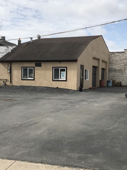 More Photos Of 926 Wyoming Ave, Scranton Auto Repair For Sale